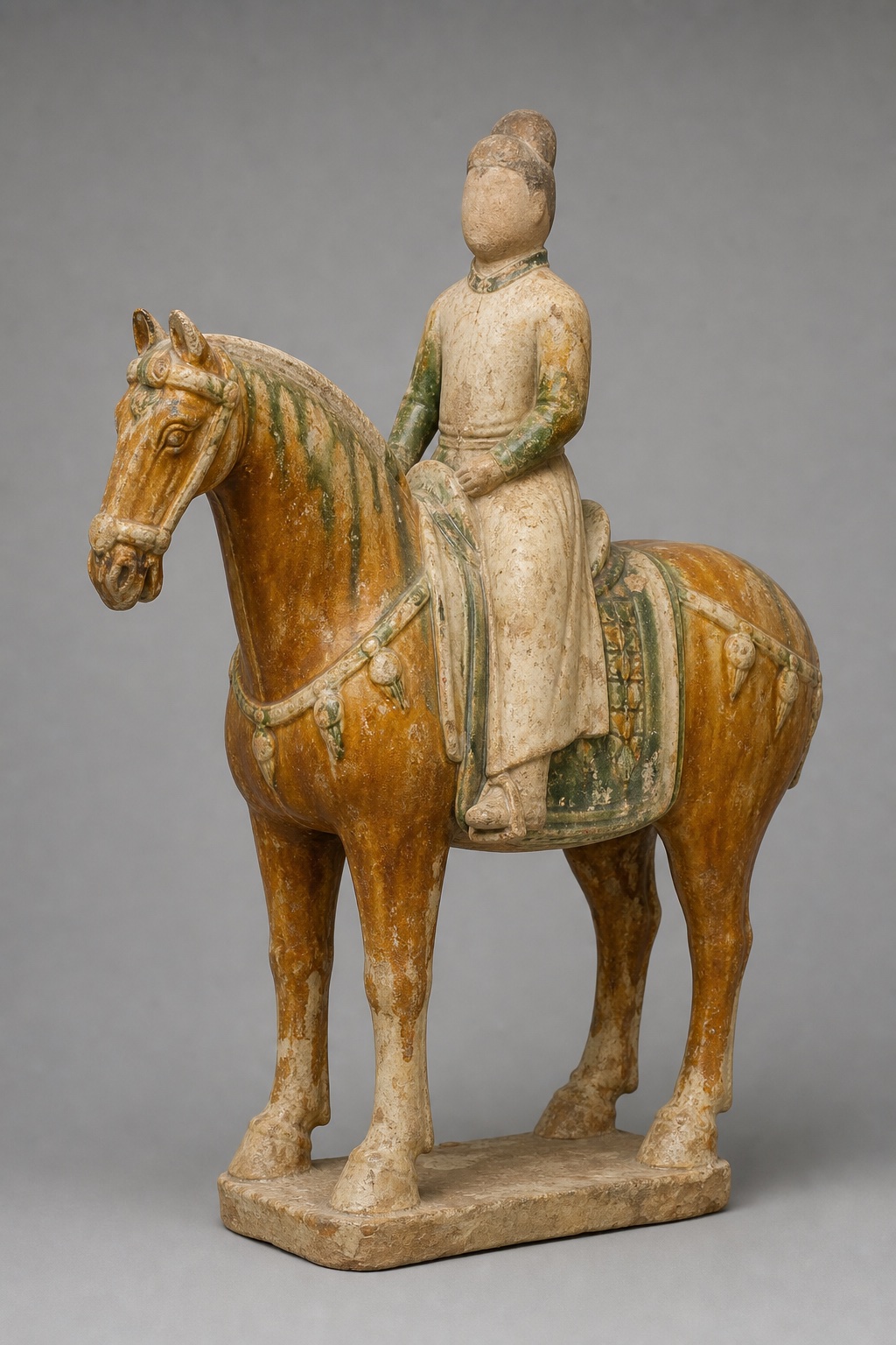 당 초 삼채 기마 병사 명기 (Early Tang Sancai Mounted Soldier Mingqi) 복식과 무장 장비 복원 이미지